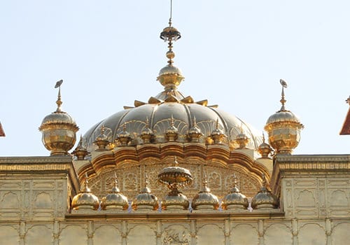 Gurudwara-singing-Rahi-Bains
